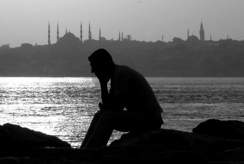 Dert Sahibi Olmak